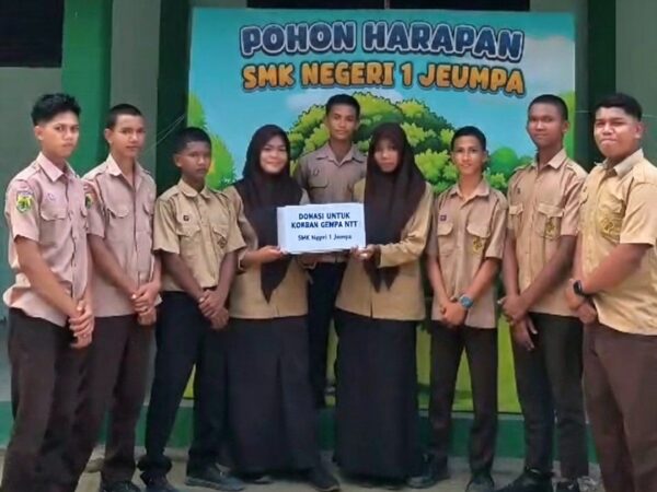 SMK NEGERI 1 JEUMPA GALANG DANA UNTUK KORBAN GEMPA NTT